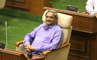 manohar parikkar20180802152040_l